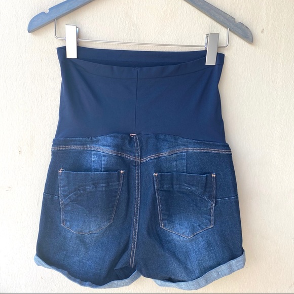 Maternity Denim Shorts - Picture 3 of 5